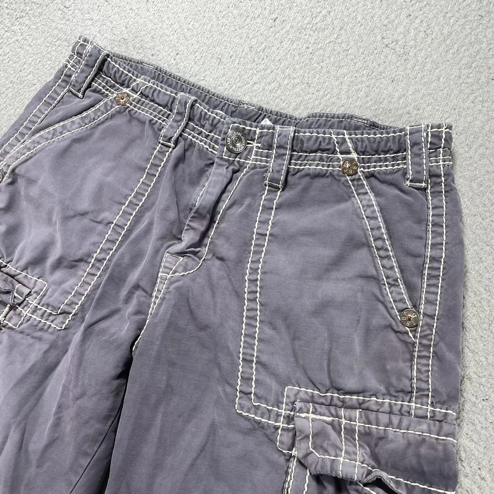 True Religion Mens Super T Contrast Stitch Cargo Shorts Sz 34 Purple Cutoff RARE